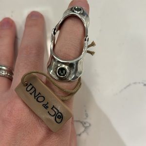 UNO de 50 Grey Elements Crystal BOO MAXIMUS Full Finger Ring NWT